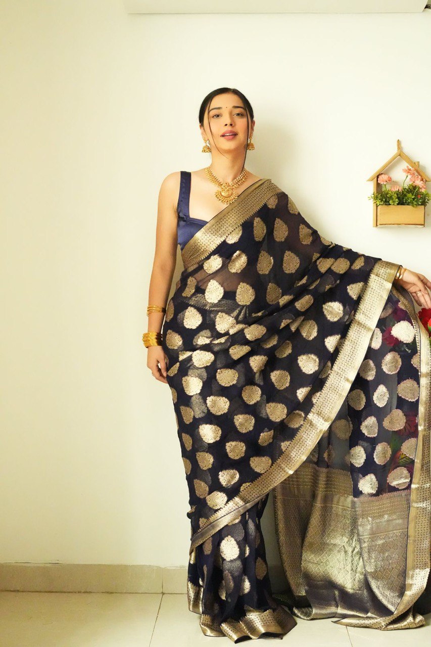 Black Cotton Silk Saree with Elegant Jacquard Weaving and Matching Blouse
