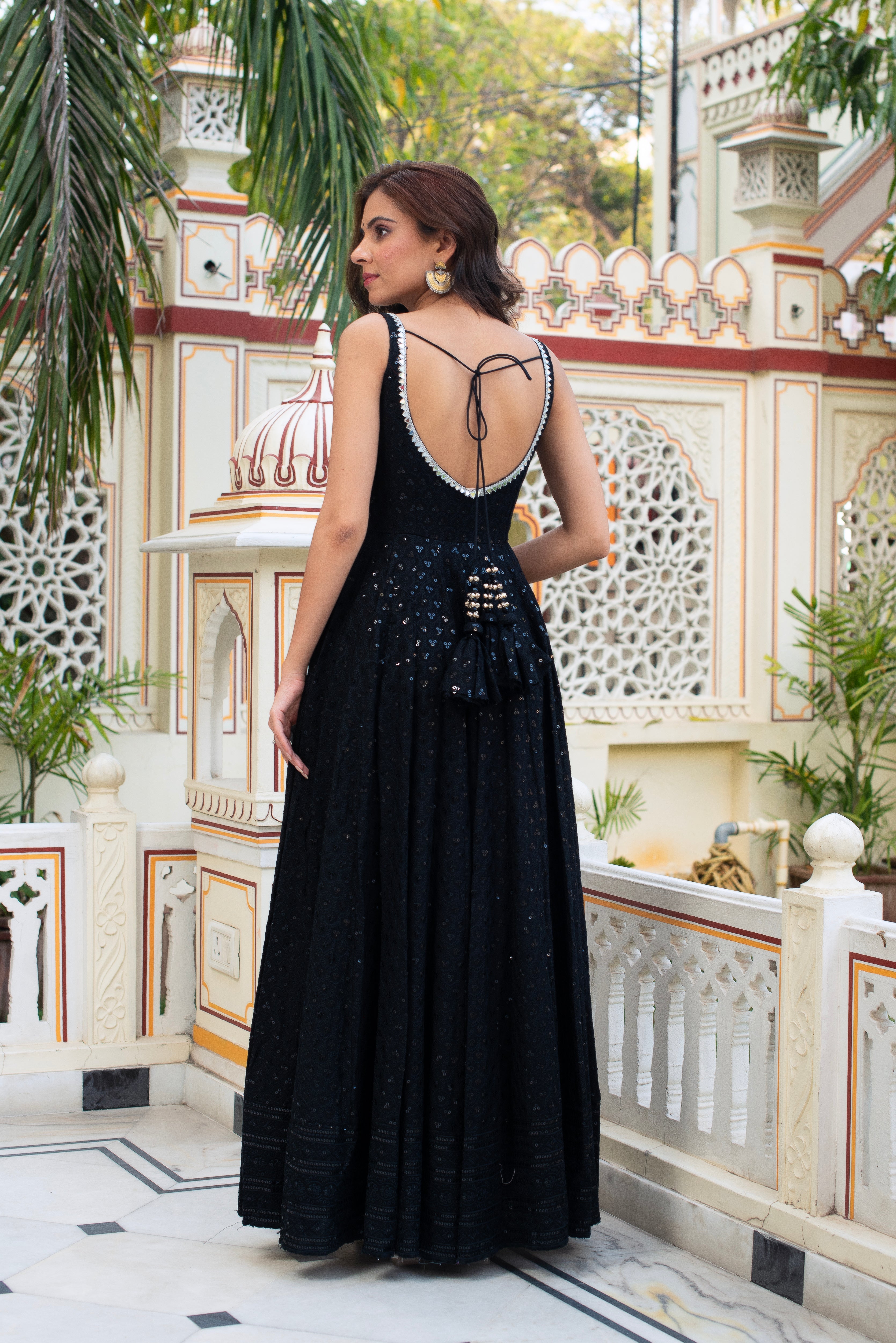 Elegant Cotton Chikankari Dress with Georgette Dupatta – 2-Piece Side-Zip Set
