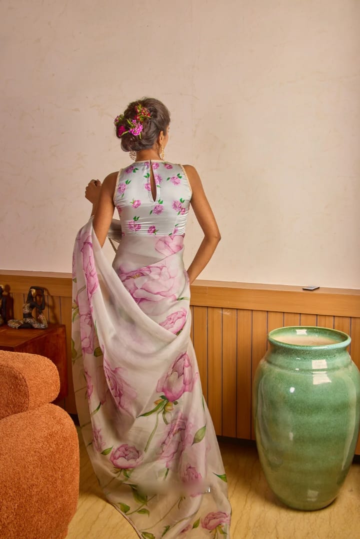 Elegant Pista Organza Saree with Stitched Blouse