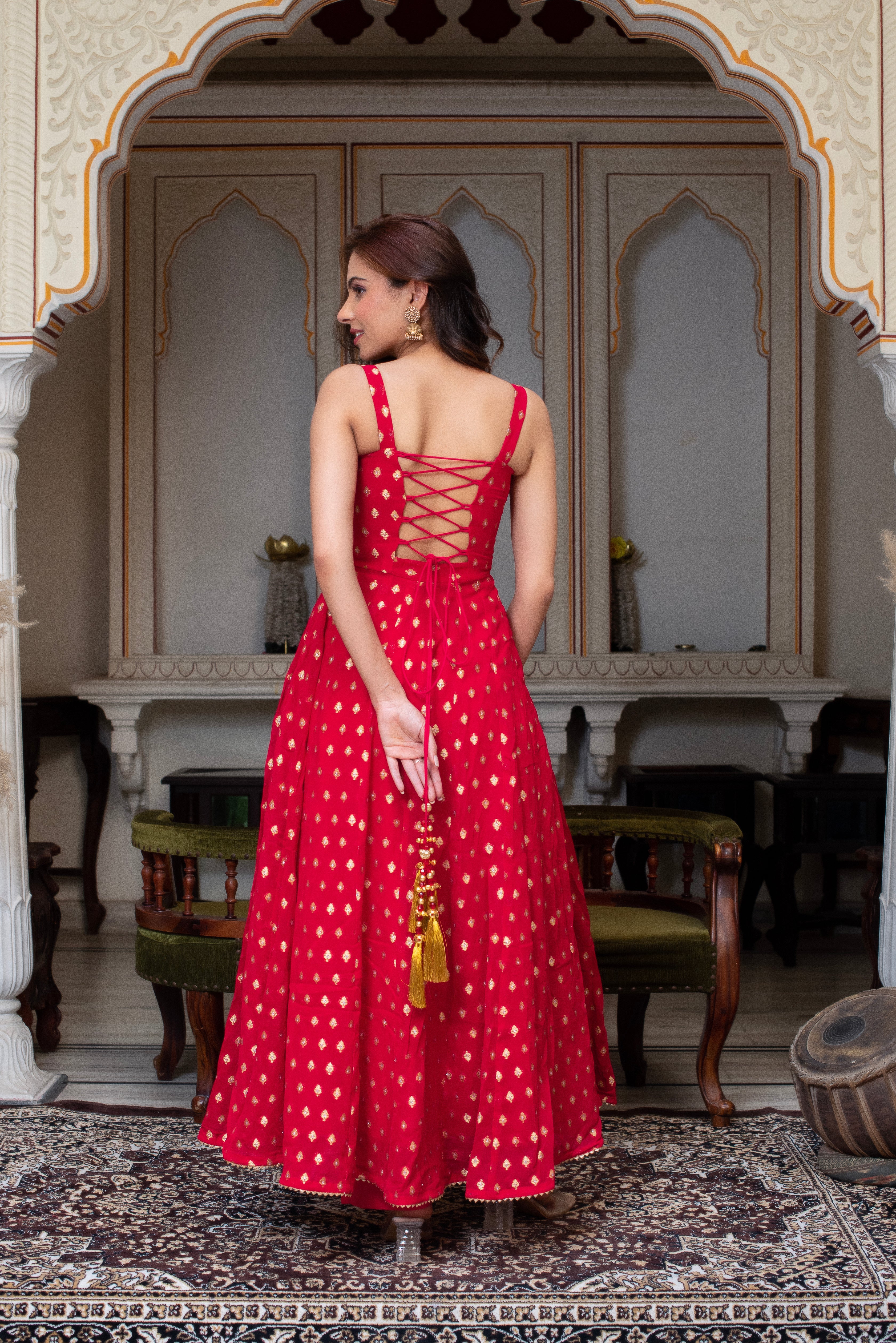 Ethereal Georgette Top with Organza Dupatta – 3-Piece Side-Zip Suit
