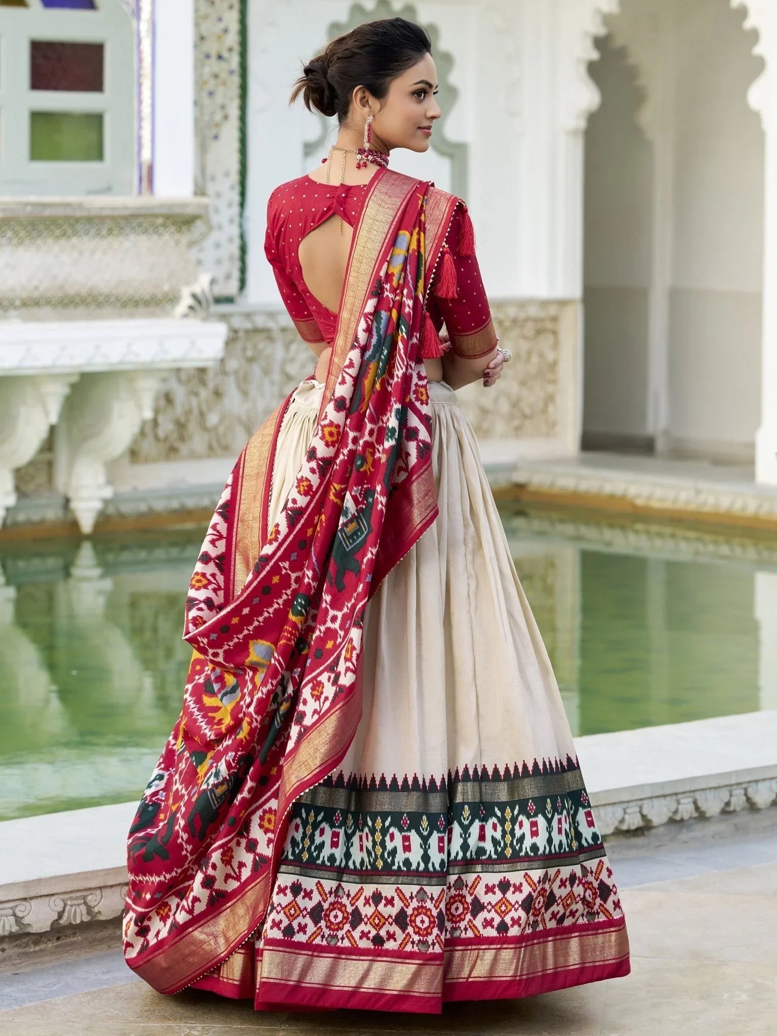 Off-White Patola Printed Silk Lehenga Choli – Festive & Traditional Wear