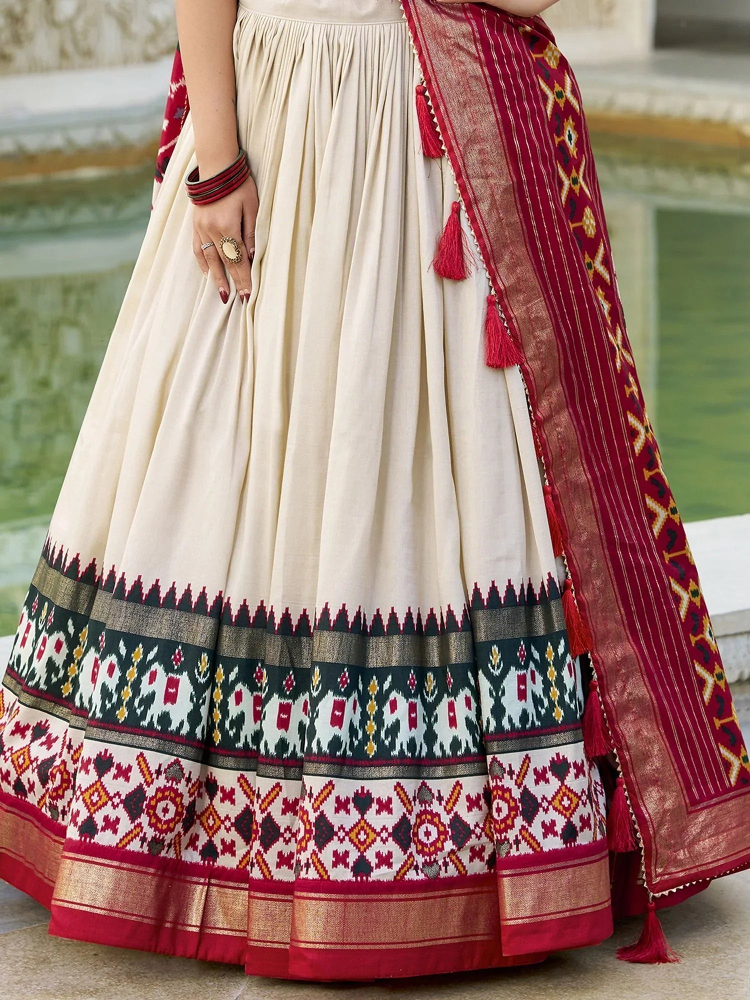 Off-White Patola Printed Silk Lehenga Choli – Festive & Traditional Wear
