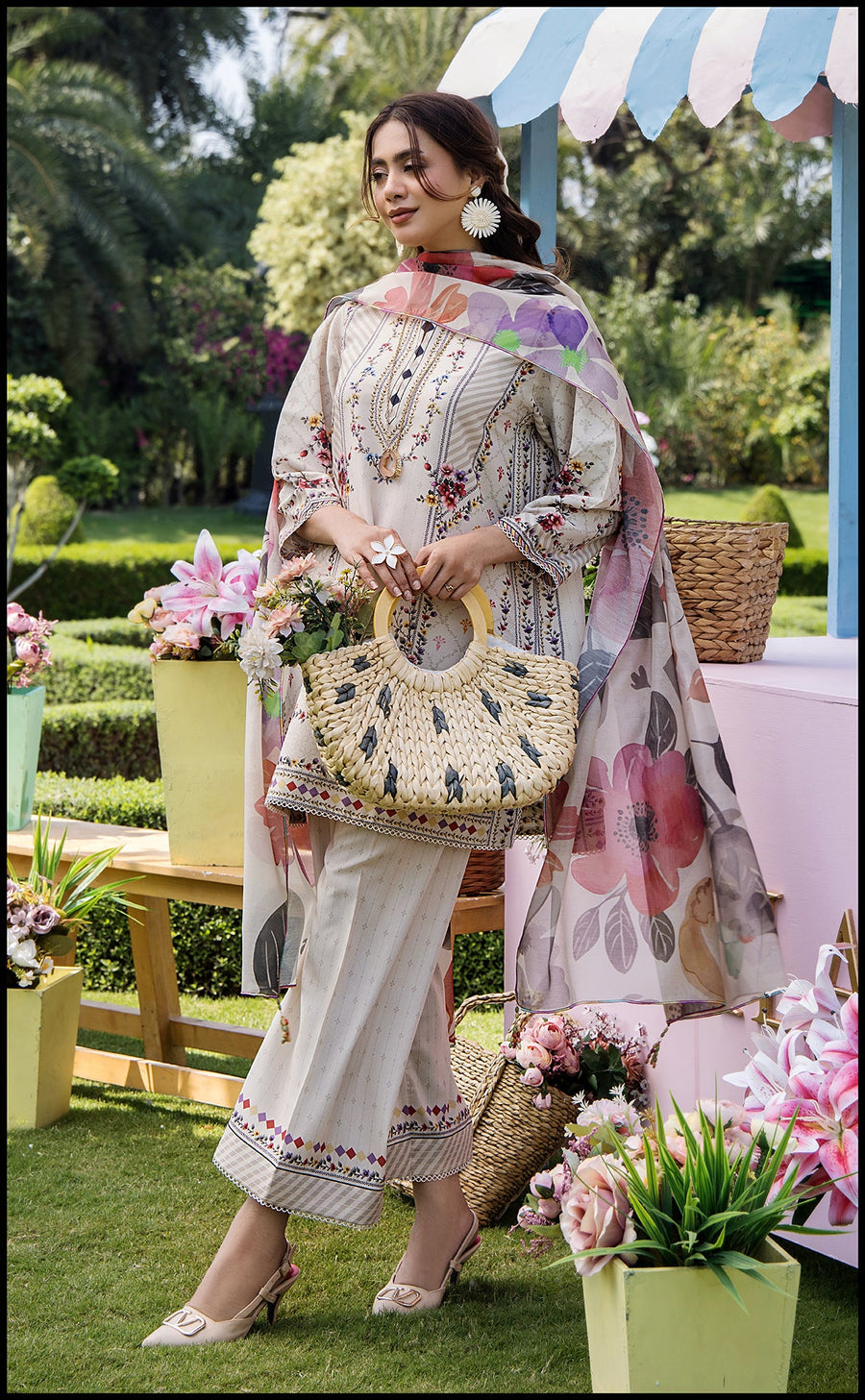 Velora Kurta Set With Dupatta